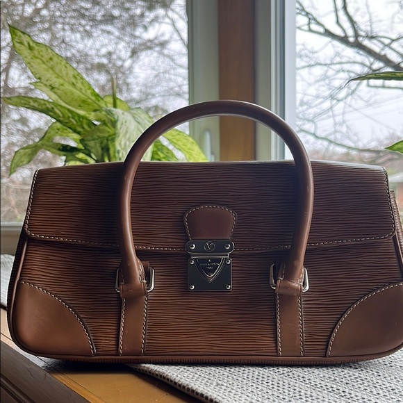 Louis Vuitton Epi Segur Brown Handbag - Picture 1 of 14